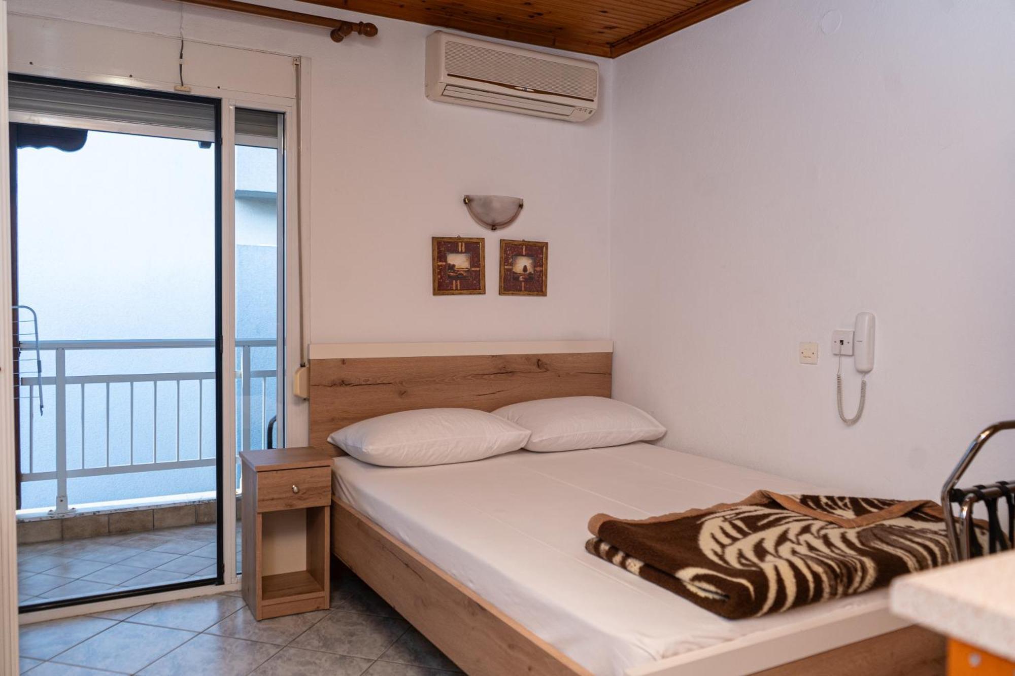 Hotel Pavlos Paralia Katerinis Ngoại thất bức ảnh